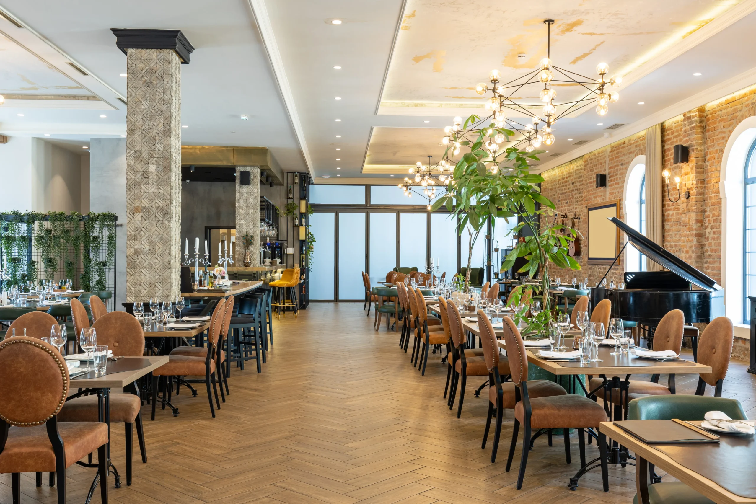 Restaurant-Interior-Adobe-scaled